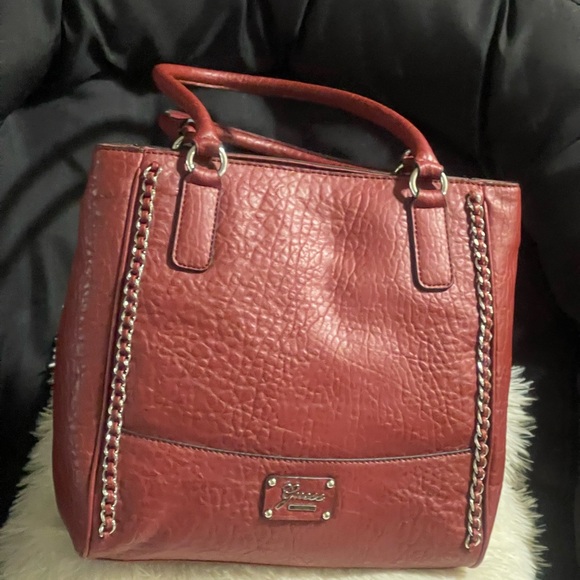 Guess Red Textured Shoulder Bag - Picture 1 of 5